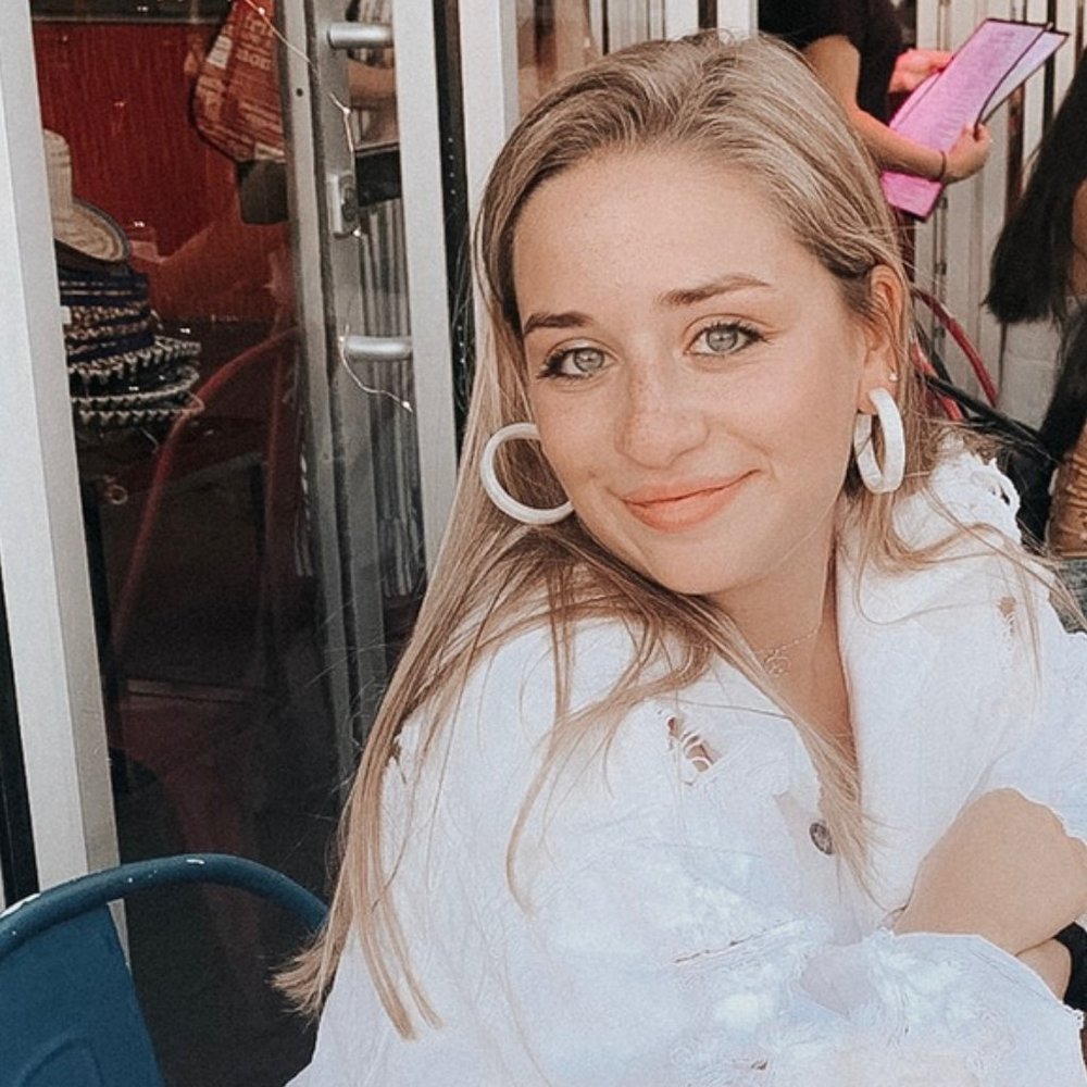 Meet your Posher, Lauren